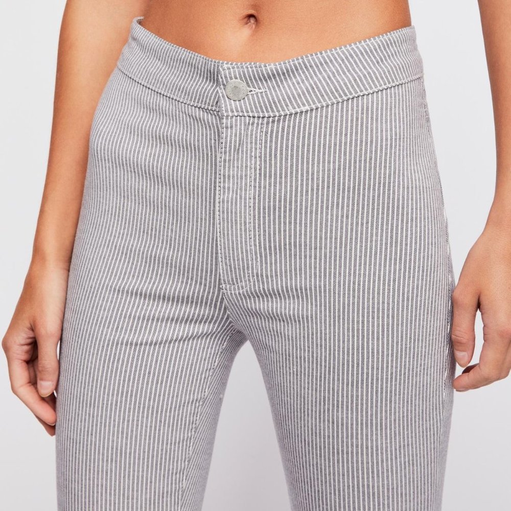 ❤️SOLD Free People Belle Skinny Striped High Waist Stretchy Casual Pants 25 - Picture 3 of 8